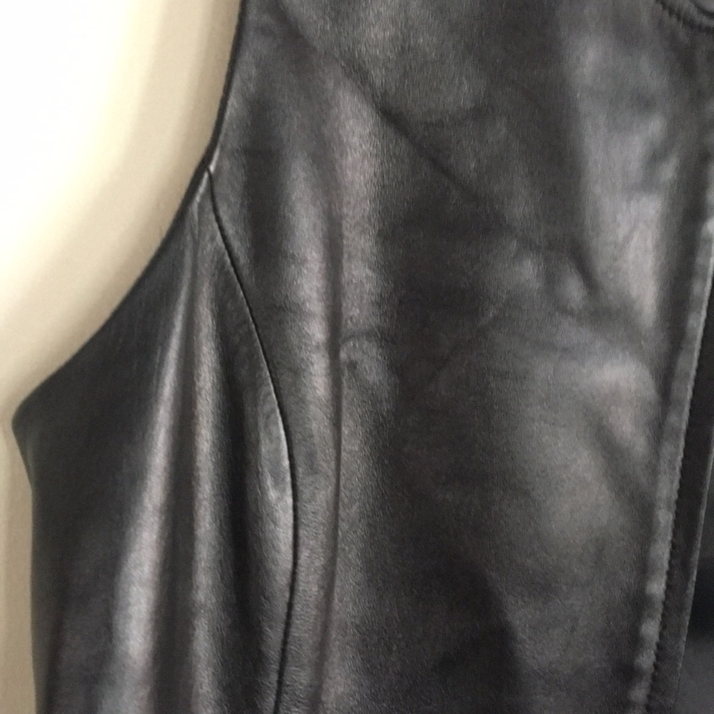 Talbots Black Leather Sleeveless Zip Vest - Picture 4 of 8